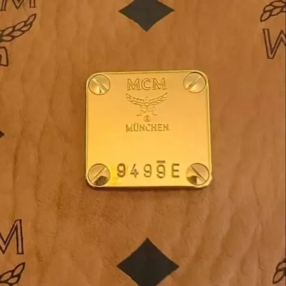 MCM stark visetos backpack - Picture 5 of 8